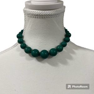 Green Graduated Plastic Beads 14 Inch Necklace Claw Clasp